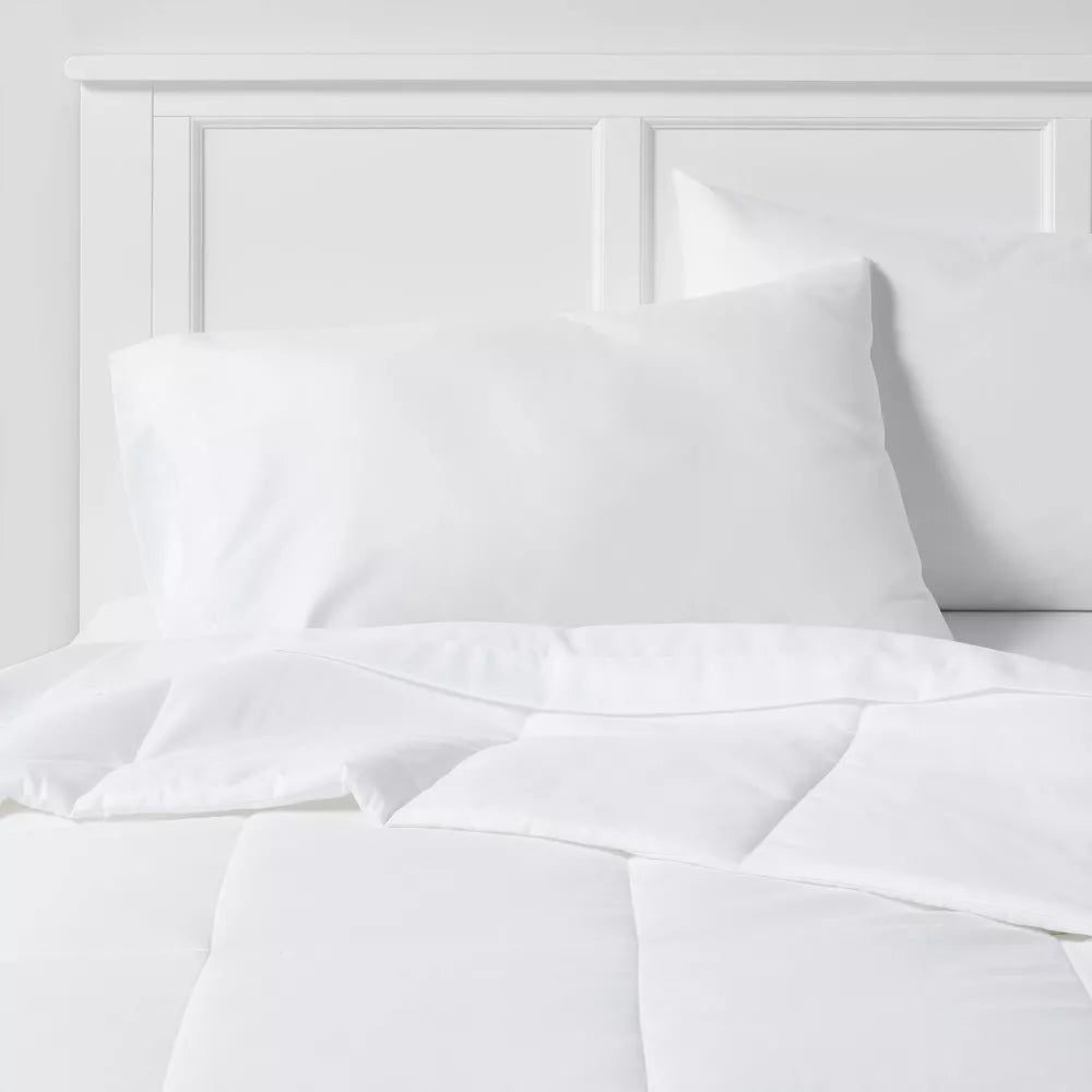 King All Season Comforter Insert White - Room Essentials™